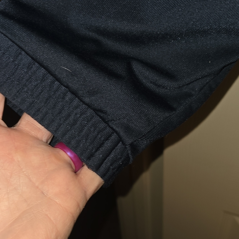 Perry Ellis‎ Red and Navy Activewear - Picture 4 of 4